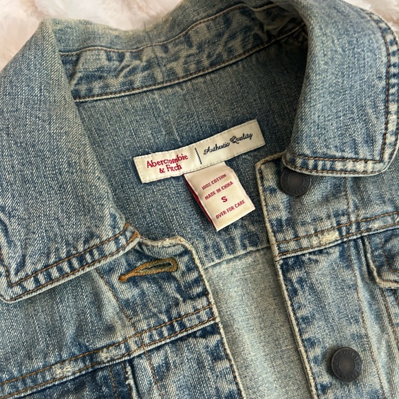 Abercrombie Jean Jacket - Picture 3 of 3
